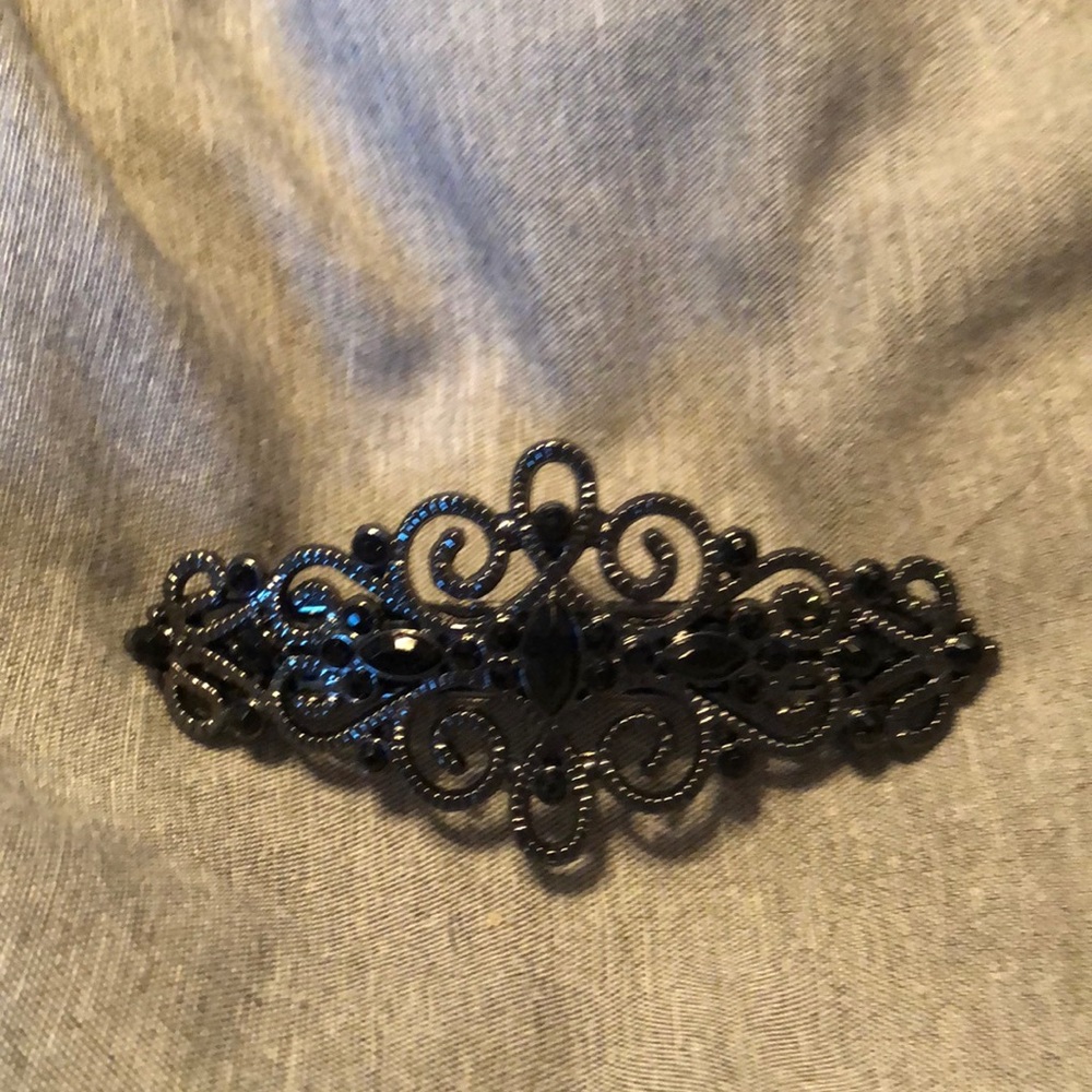 Barrette